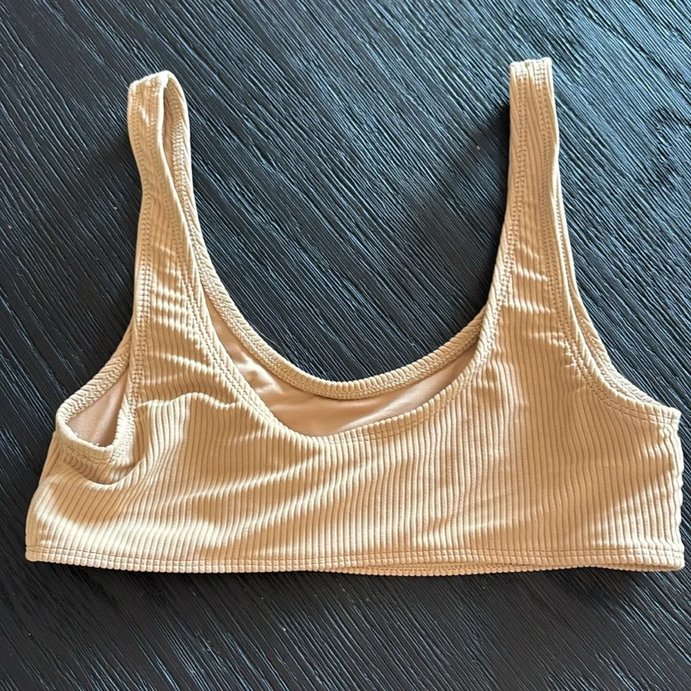 Frankie’s Bikini Ribbed Connor Top NWOT Medium